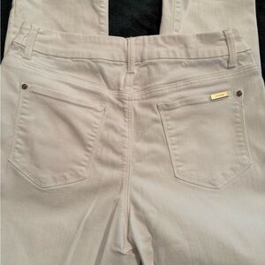 Chico's white cropped denim EUC